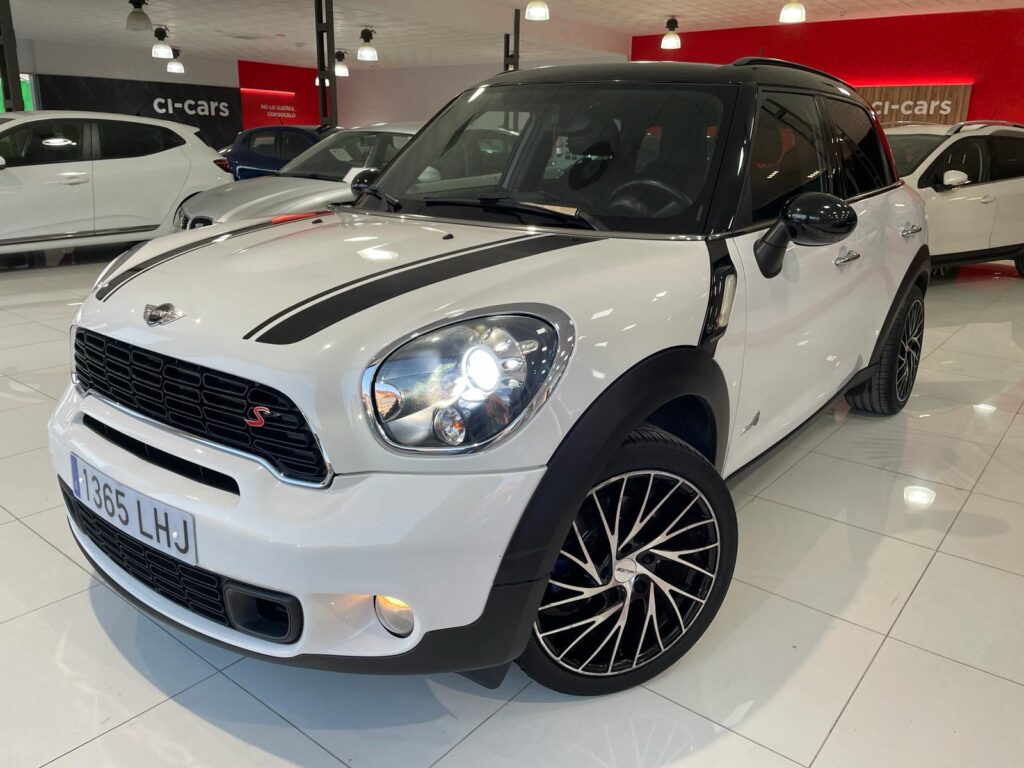 MINI-COOPER-COUNTRYMAN-SCOOPER-ALL4-4