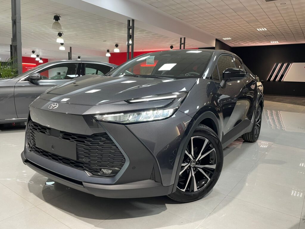 TOYOTA-C-HR-200H-e-CVT-ADVANCE-2